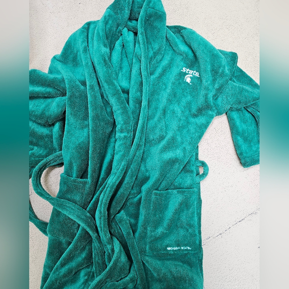Michigan State Mens Robe.